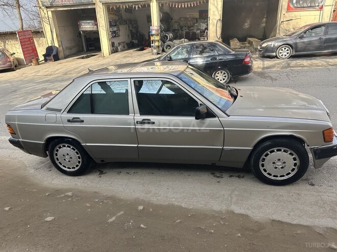 Mercedes 190 1989, 261,005 km - 2.0 l - Bakı