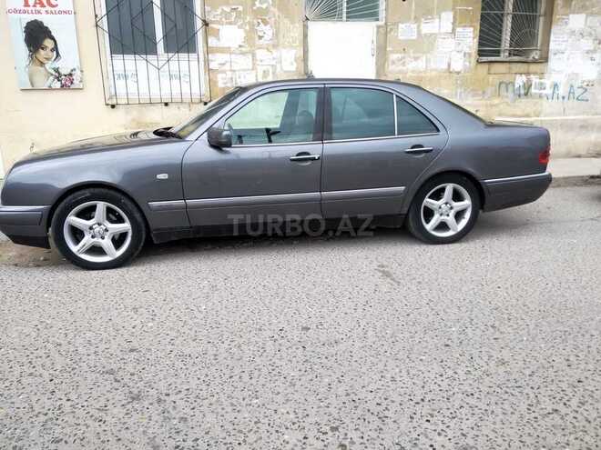 Mercedes E 240 1998, 450,000 km - 2.4 l - Bakı