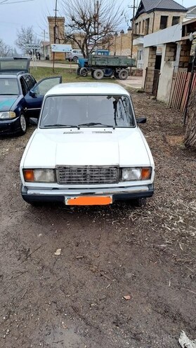 LADA (VAZ) 2107 2006, 75,000 km - 1.6 l - Quba