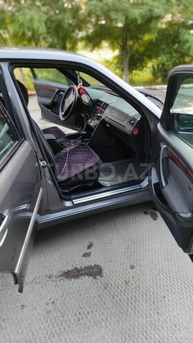 Mercedes C 240 1997, 246,000 km - 2.4 l - Bakı