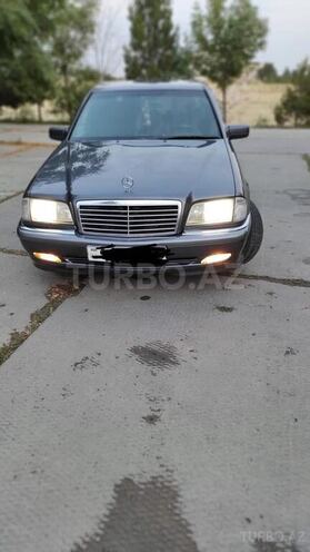 Mercedes C 240 1997, 246,000 km - 2.4 l - Bakı