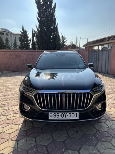 Hongqi HS5