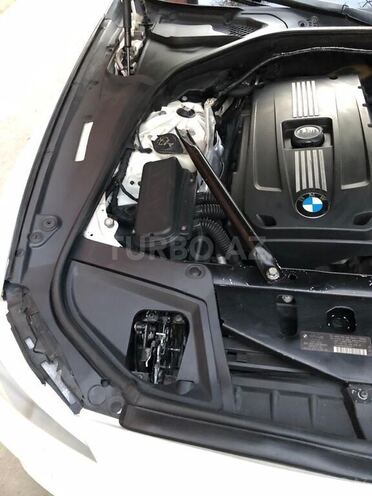 BMW 528 2010, 274,000 km - 3.0 l - Bakı