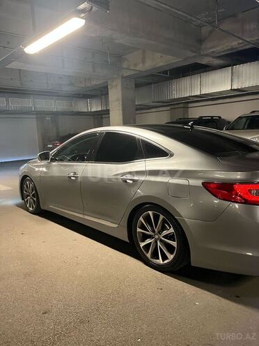 Hyundai Grandeur 2015, 225,200 km - 2.2 l - Bakı