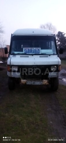 Mercedes  1993, 85,500 km - 2.4 l - Sabirabad