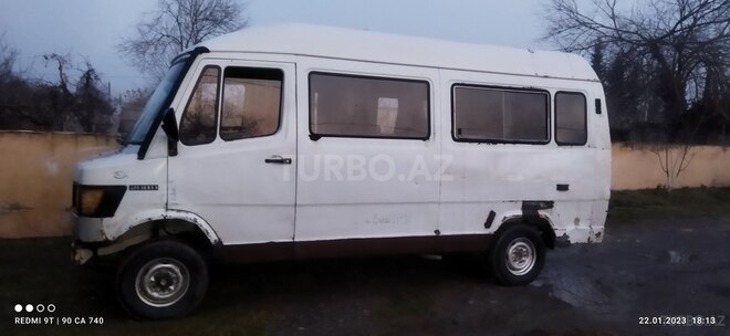 Mercedes  1993, 85,500 km - 2.4 l - Sabirabad