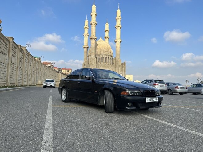 BMW 528 2000, 280,000 km - 2.8 л - Bakı