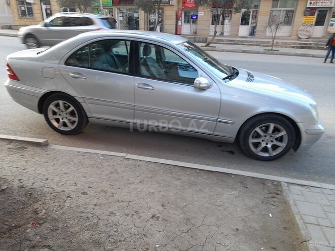 Mercedes C 200 2001, 338,000 km - 2.0 л - Bakı