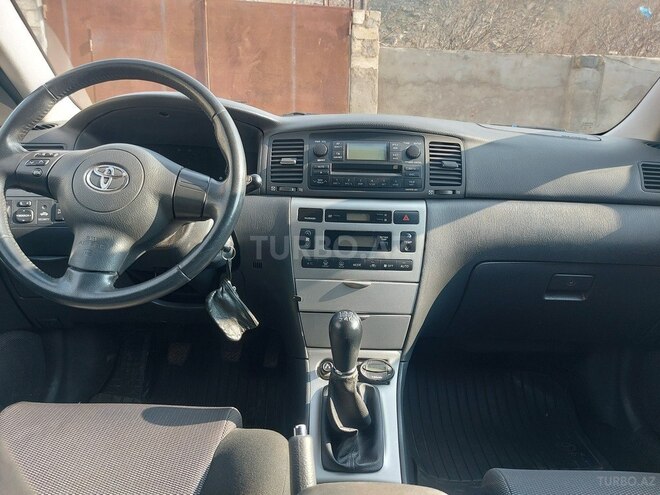 Toyota Corolla 2006, 126,000 km - 1.4 l - Bakı