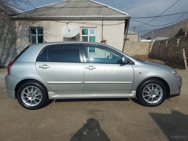 Toyota Corolla 2006, 126,000 km - 1.4 l - Bakı