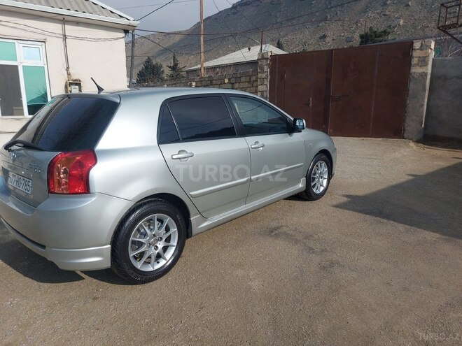 Toyota Corolla 2006, 126,000 km - 1.4 l - Bakı