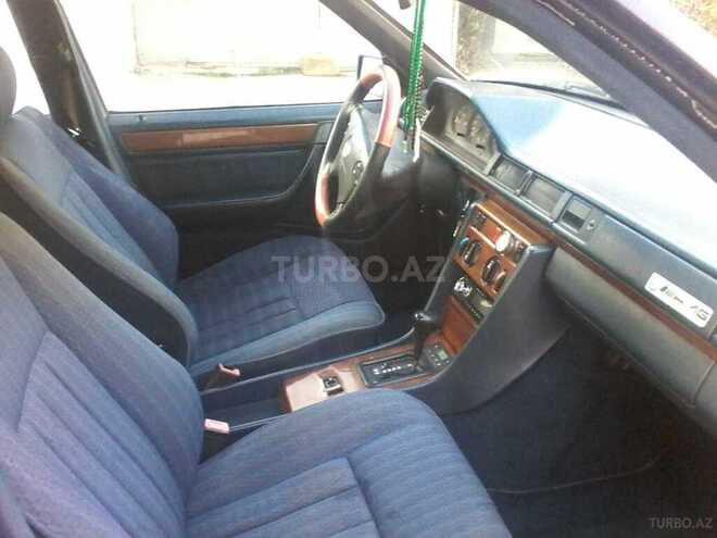 Mercedes E 260 1991, 253,680 km - 2.6 л - Bakı