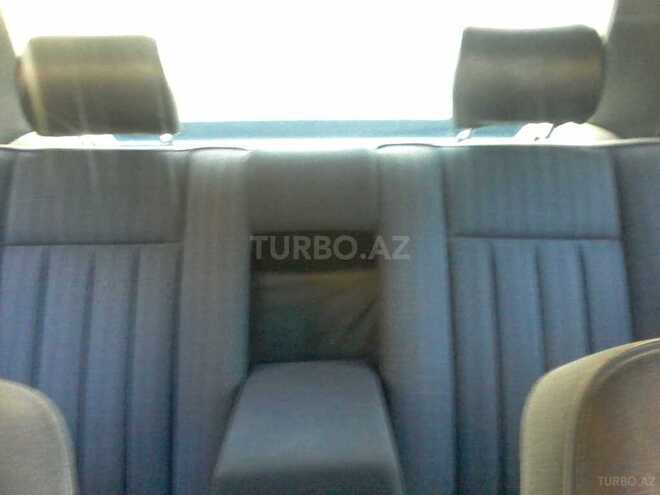 Mercedes E 260 1991, 253,680 km - 2.6 л - Bakı