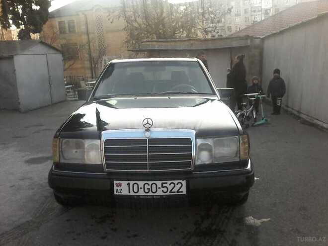 Mercedes E 260 1991, 253,680 km - 2.6 л - Bakı