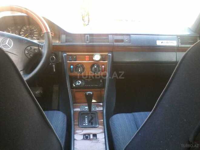 Mercedes E 260 1991, 253,680 km - 2.6 л - Bakı