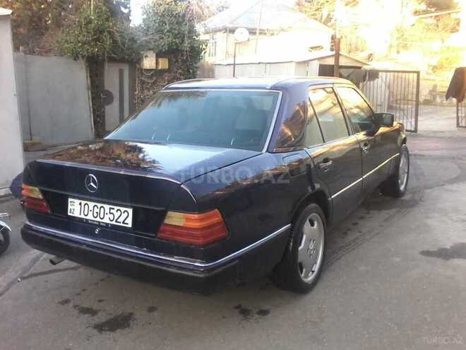 Mercedes E 260 1991, 253,680 km - 2.6 л - Bakı