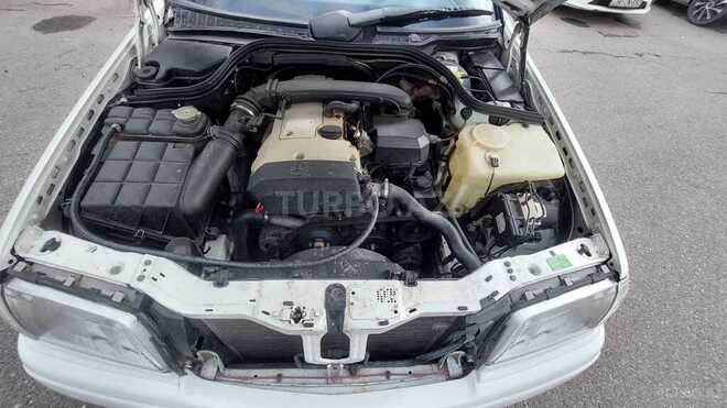 Mercedes C 180 1997, 271,111 km - 1.8 l - Bakı