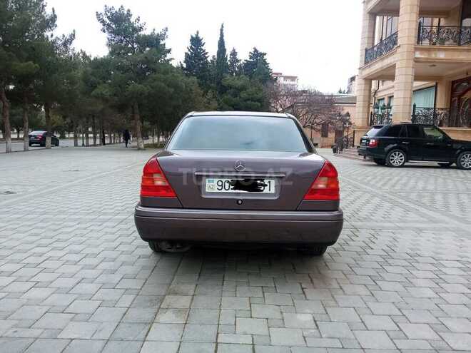 Mercedes C 180 1995, 380,000 km - 1.8 l - Sumqayıt