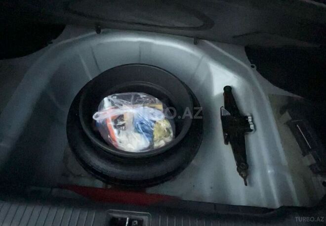 Hyundai Sonata 2004, 178,000 km - 2.7 l - Bakı