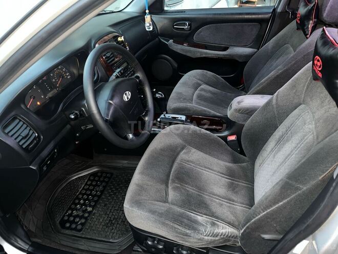 Hyundai Sonata 2004, 178,000 km - 2.7 l - Bakı
