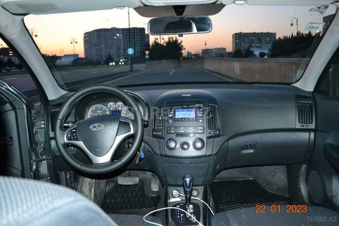 Hyundai i30 2008, 204,000 km - 1.6 л - Bakı