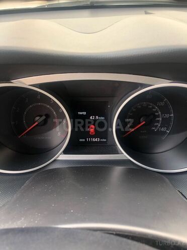 Mitsubishi Outlander 2011, 178,637 km - 2.4 л - Bakı