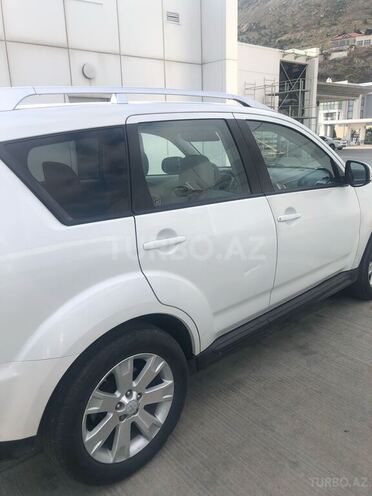 Mitsubishi Outlander 2011, 178,637 km - 2.4 л - Bakı