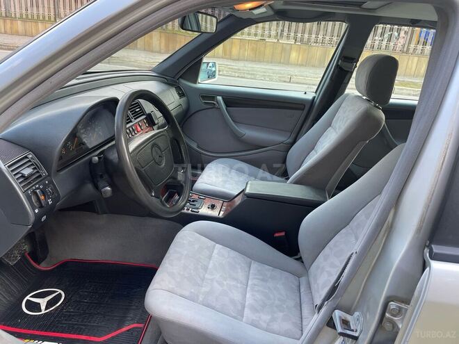 Mercedes C 200 1997, 326,000 km - 2.0 л - Bakı