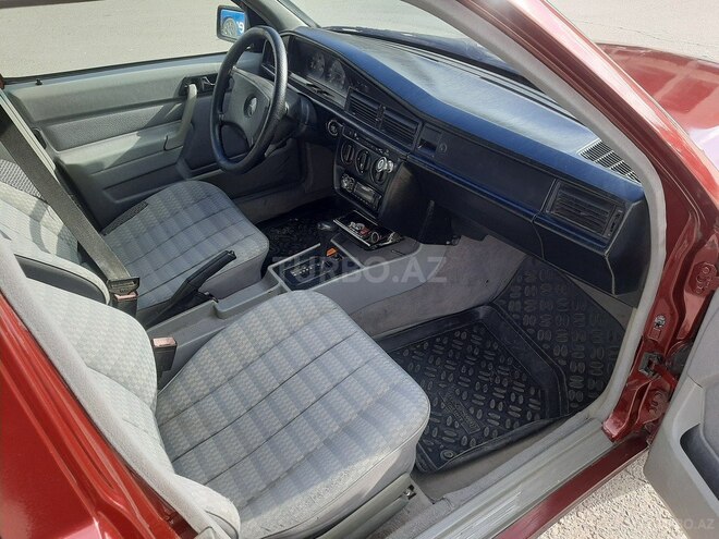 Mercedes 190 1992, 228,000 km - 2.0 л - Bakı