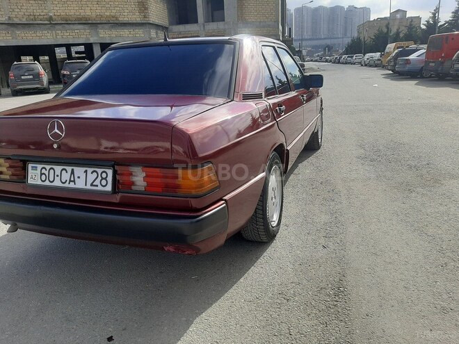 Mercedes 190 1992, 228,000 km - 2.0 л - Bakı