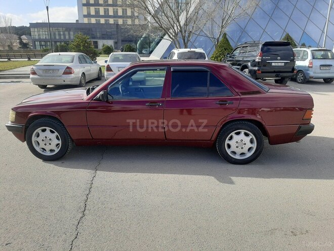Mercedes 190 1992, 228,000 km - 2.0 л - Bakı