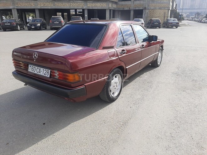 Mercedes 190 1992, 228,000 km - 2.0 л - Bakı