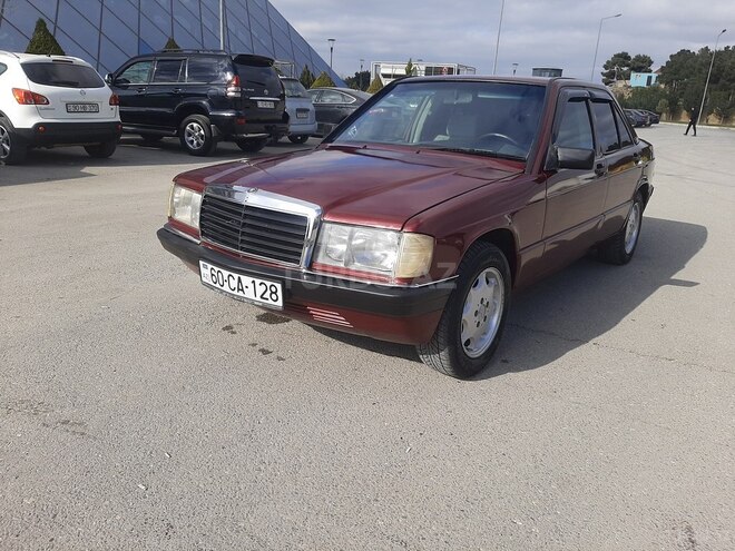 Mercedes 190 1992, 228,000 km - 2.0 л - Bakı