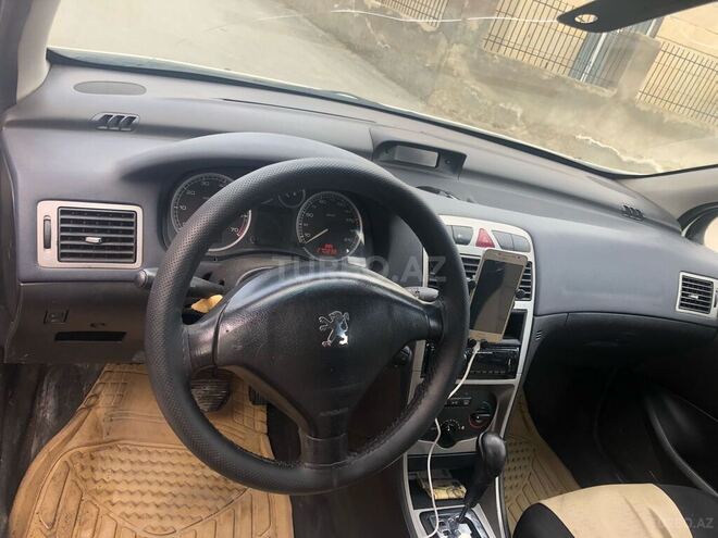 Peugeot 307 2003, 270,000 km - 1.6 l - Bakı