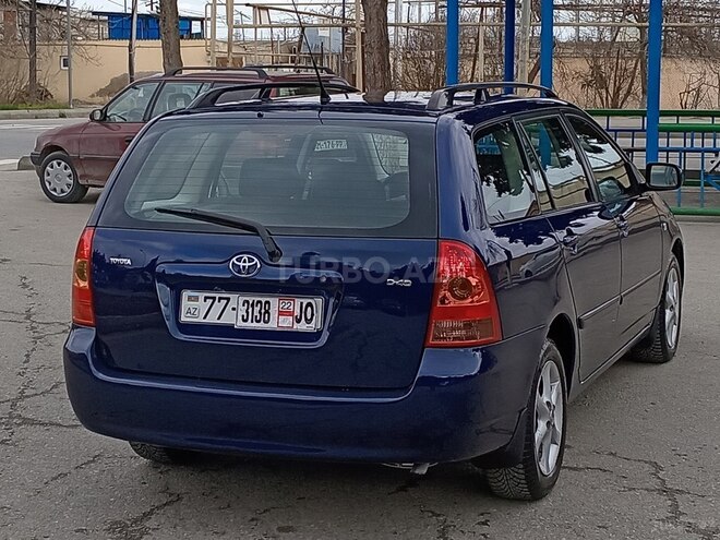 Toyota Corolla 2006, 180,000 km - 1.4 l - Bakı