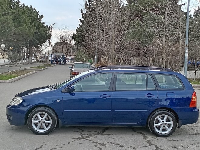 Toyota Corolla 2006, 180,000 km - 1.4 l - Bakı