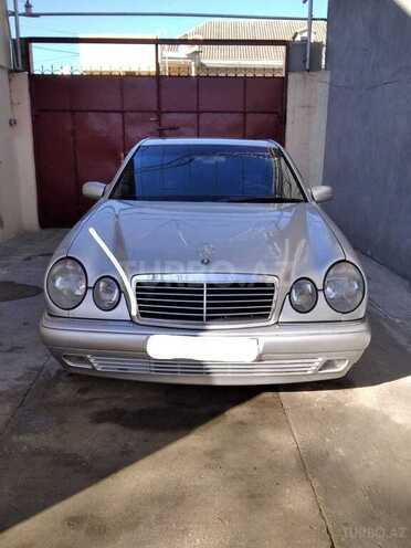 Mercedes E 280 1996, 318,000 km - 2.8 л - Tovuz