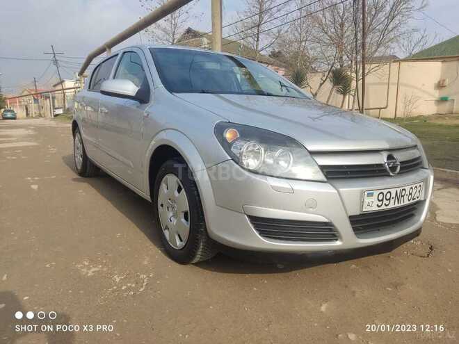 Opel Astra 2004, 212,000 km - 1.4 l - Bakı