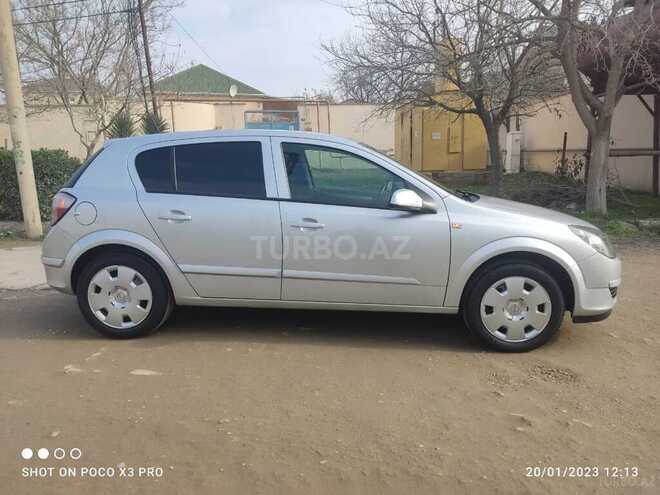 Opel Astra 2004, 212,000 km - 1.4 l - Bakı