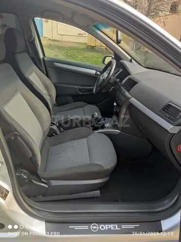 Opel Astra 2004, 212,000 km - 1.4 l - Bakı