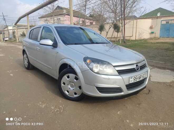 Opel Astra 2004, 212,000 km - 1.4 l - Bakı