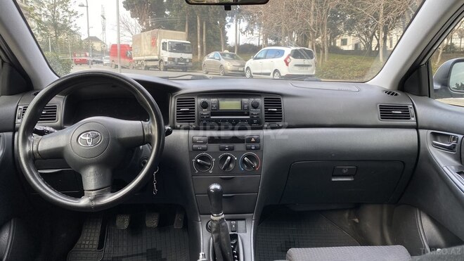 Toyota Corolla 2006, 216,000 km - 1.4 л - Bakı
