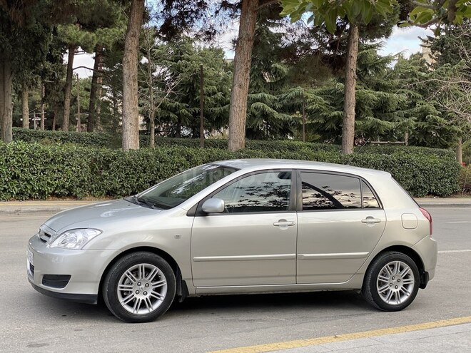 Toyota Corolla 2006, 216,000 km - 1.4 л - Bakı