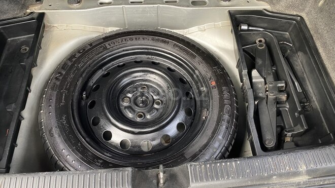 Toyota Corolla 2006, 216,000 km - 1.4 л - Bakı