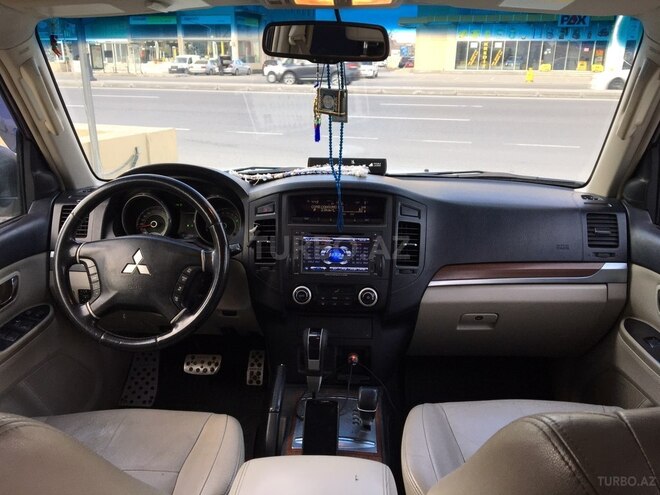 Mitsubishi Pajero 2008, 158,151 km - 3.0 л - Bakı