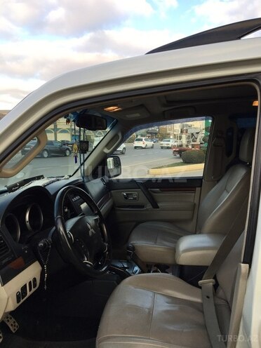 Mitsubishi Pajero 2008, 158,151 km - 3.0 л - Bakı