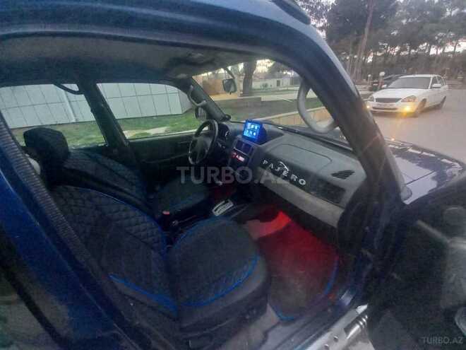 Mitsubishi Pajero io 1999, 300,000 km - 1.8 l - Bakı