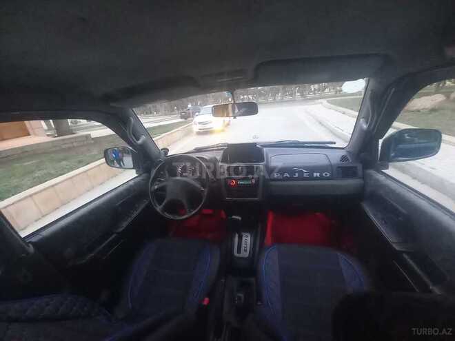 Mitsubishi Pajero io 1999, 300,000 km - 1.8 l - Bakı