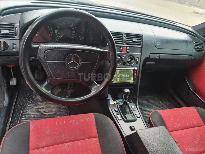 Mercedes C 180 1995, 180,000 km - 1.8 л - Gəncə
