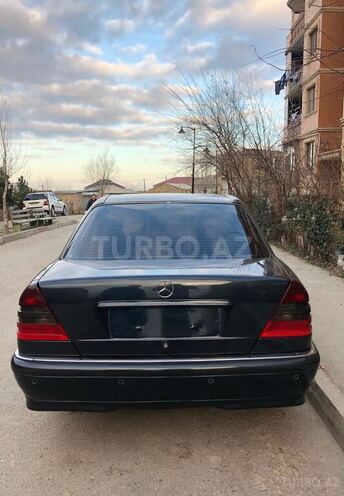 Mercedes C 240 1997, 322,101 km - 2.4 l - Bakı